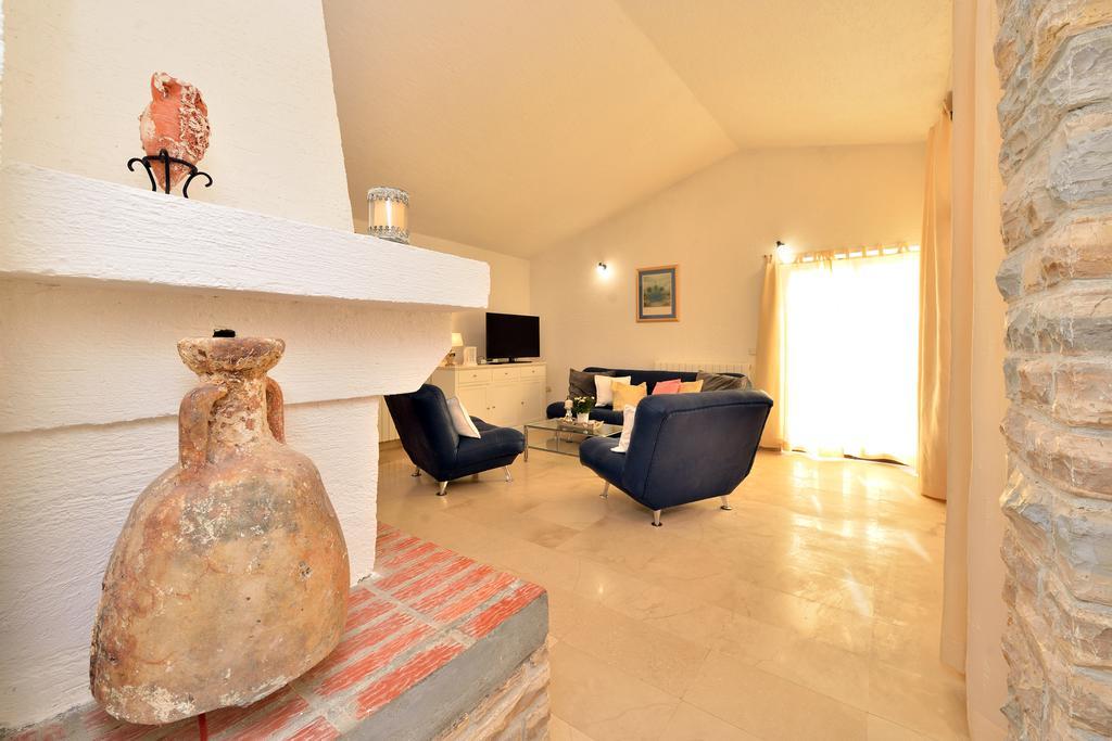 Beachfront Skoblar Holiday Home With Seaview Privlaka  Exterior foto